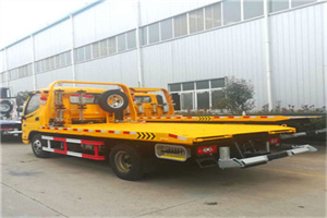 建阳附近拖车救援搭电